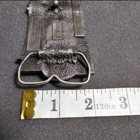 Vintage siskiyou Leather & buckle Co 1982 Fort Dodge Frontier Days Buckel #226 - Picture 10 of 10